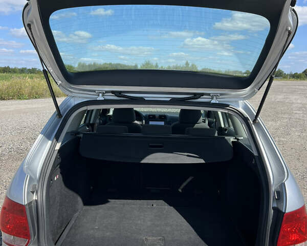 Серый Фольксваген Гольф, объемом двигателя 1.6 л и пробегом 220 тыс. км за 7300 $, фото 38 на Automoto.ua