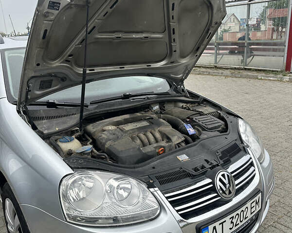 Сірий Фольксваген Гольф, об'ємом двигуна 1.6 л та пробігом 227 тис. км за 6000 $, фото 26 на Automoto.ua