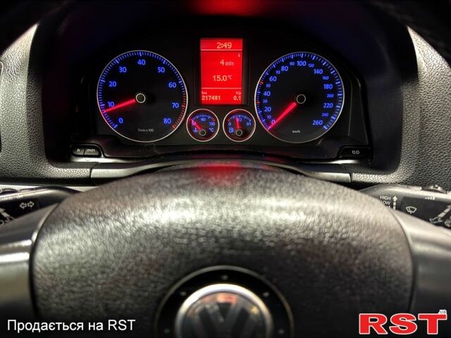 Серый Фольксваген Гольф, объемом двигателя 1.4 л и пробегом 217 тыс. км за 5800 $, фото 13 на Automoto.ua