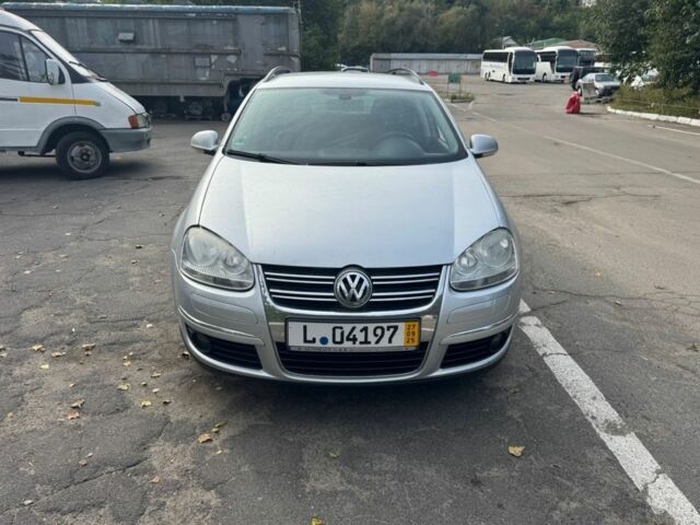 Серый Фольксваген Гольф, объемом двигателя 1.9 л и пробегом 304 тыс. км за 3742 $, фото 4 на Automoto.ua