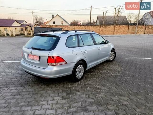 Серый Фольксваген Гольф, объемом двигателя 1.6 л и пробегом 210 тыс. км за 6450 $, фото 10 на Automoto.ua