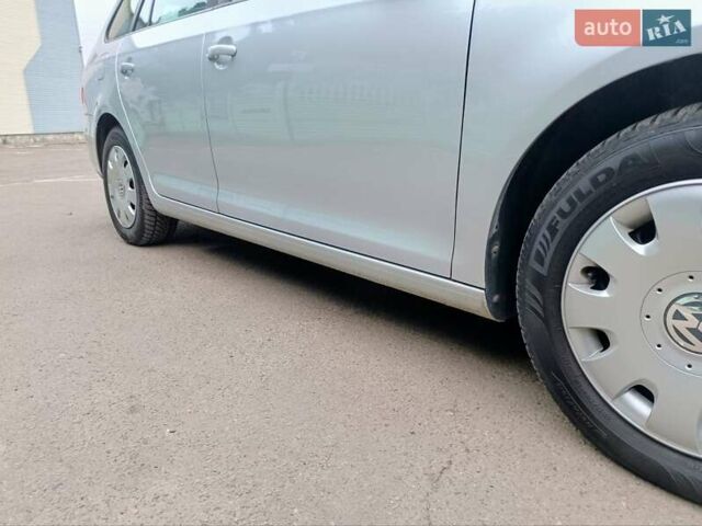 Сірий Фольксваген Гольф, об'ємом двигуна 1.6 л та пробігом 210 тис. км за 6399 $, фото 19 на Automoto.ua