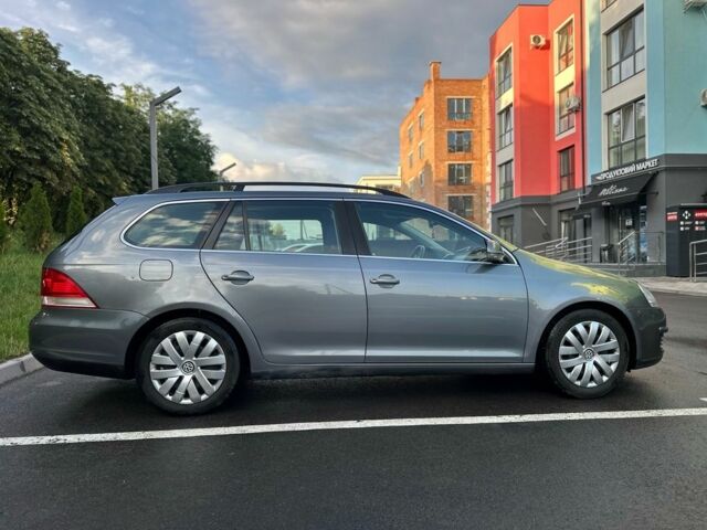 Сірий Фольксваген Гольф, об'ємом двигуна 1.6 л та пробігом 202 тис. км за 5800 $, фото 7 на Automoto.ua