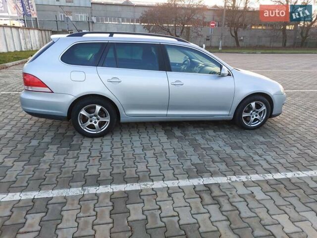 Серый Фольксваген Гольф, объемом двигателя 1.4 л и пробегом 198 тыс. км за 5000 $, фото 7 на Automoto.ua