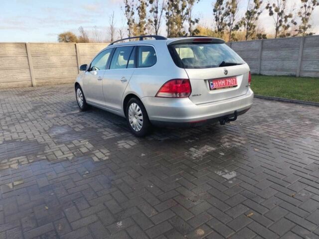 Серый Фольксваген Гольф, объемом двигателя 1.4 л и пробегом 237 тыс. км за 5350 $, фото 9 на Automoto.ua