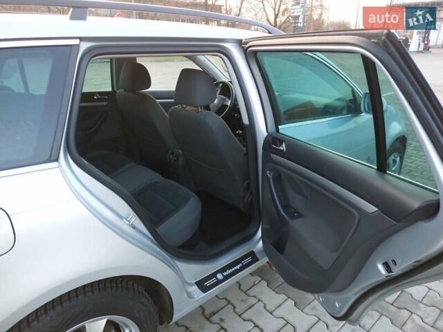 Серый Фольксваген Гольф, объемом двигателя 1.4 л и пробегом 198 тыс. км за 5000 $, фото 11 на Automoto.ua