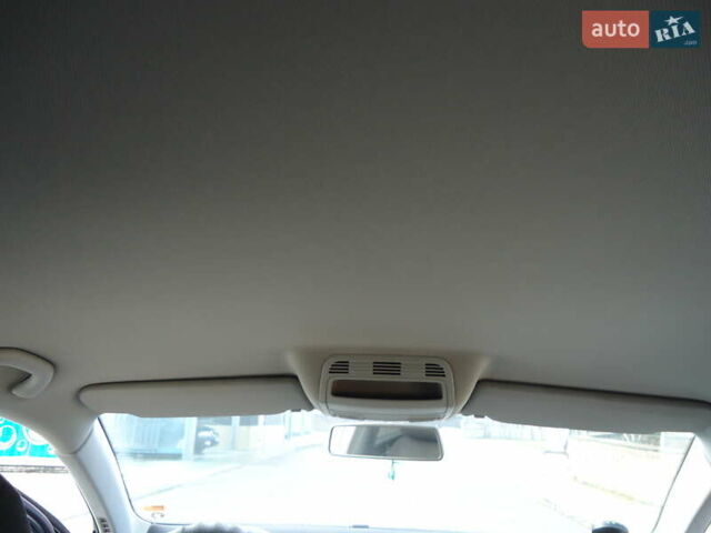 Серый Фольксваген Гольф, объемом двигателя 1.9 л и пробегом 290 тыс. км за 5600 $, фото 18 на Automoto.ua