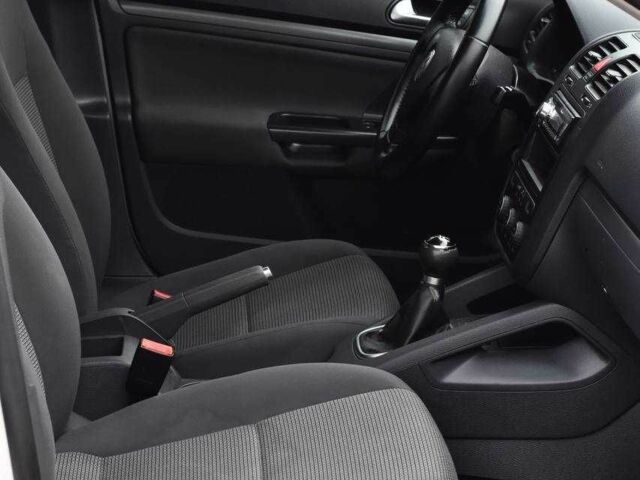 Сірий Фольксваген Гольф, об'ємом двигуна 1.6 л та пробігом 265 тис. км за 5950 $, фото 14 на Automoto.ua