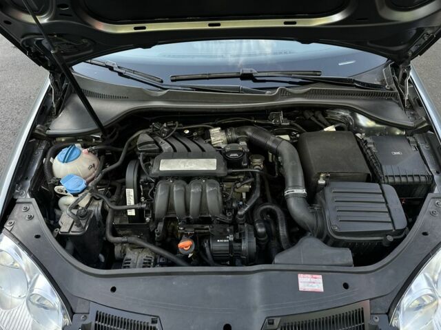 Сірий Фольксваген Гольф, об'ємом двигуна 1.6 л та пробігом 202 тис. км за 5800 $, фото 23 на Automoto.ua