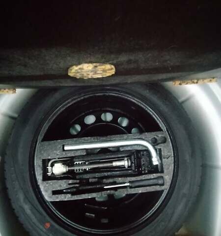 Серый Фольксваген Гольф, объемом двигателя 1.4 л и пробегом 193 тыс. км за 5800 $, фото 9 на Automoto.ua