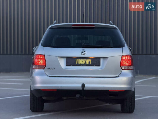 Серый Фольксваген Гольф, объемом двигателя 1.6 л и пробегом 287 тыс. км за 5950 $, фото 21 на Automoto.ua