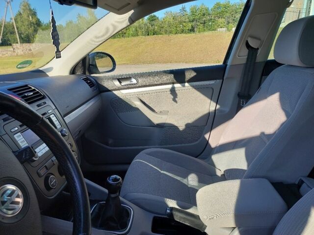 Серый Фольксваген Гольф, объемом двигателя 1.4 л и пробегом 189 тыс. км за 6399 $, фото 7 на Automoto.ua