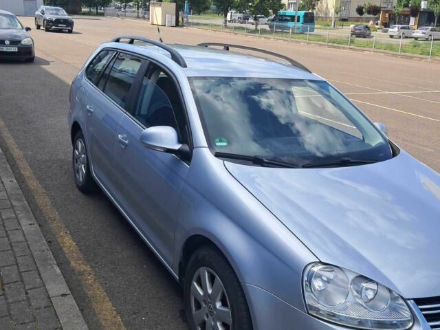 Сірий Фольксваген Гольф, об'ємом двигуна 1.6 л та пробігом 199 тис. км за 5900 $, фото 3 на Automoto.ua