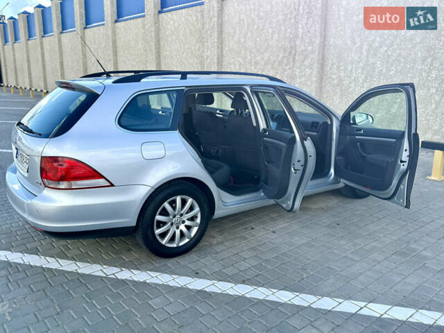 Сірий Фольксваген Гольф, об'ємом двигуна 1.4 л та пробігом 206 тис. км за 6900 $, фото 45 на Automoto.ua