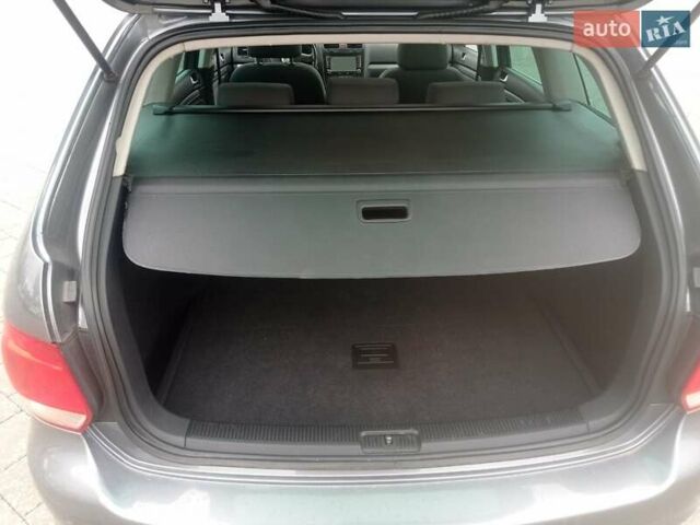 Серый Фольксваген Гольф, объемом двигателя 1.4 л и пробегом 196 тыс. км за 5650 $, фото 6 на Automoto.ua