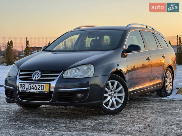Серый Фольксваген Гольф, объемом двигателя 1.4 л и пробегом 217 тыс. км за 5999 $, фото 3 на Automoto.ua