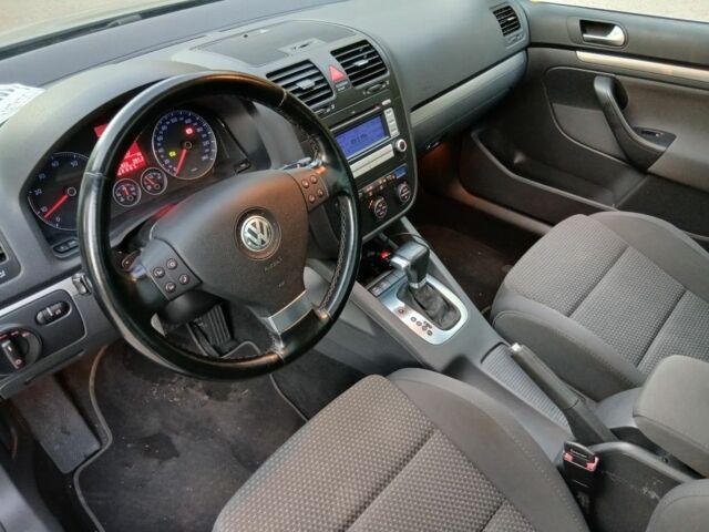 Фольксваген Гольф 2008 в Днепре (Днепропетровске) на Automoto.ua Серый Фольксваген Гольф, объемом двигателя 0 л и пробегом 192 тыс. км за 7800 $, фото 17 на Automoto.ua