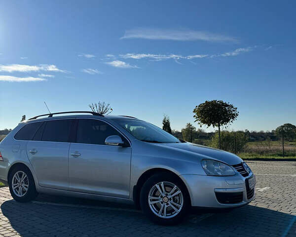 Серый Фольксваген Гольф, объемом двигателя 1.9 л и пробегом 260 тыс. км за 5200 $, фото 7 на Automoto.ua