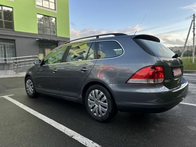 Сірий Фольксваген Гольф, об'ємом двигуна 1.6 л та пробігом 202 тис. км за 5800 $, фото 4 на Automoto.ua