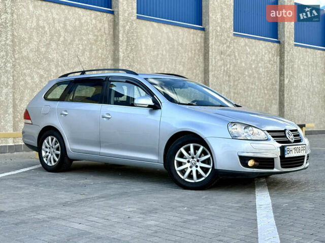 Сірий Фольксваген Гольф, об'ємом двигуна 1.4 л та пробігом 206 тис. км за 6900 $, фото 10 на Automoto.ua