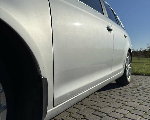 Серый Фольксваген Гольф, объемом двигателя 1.9 л и пробегом 260 тыс. км за 5200 $, фото 13 на Automoto.ua