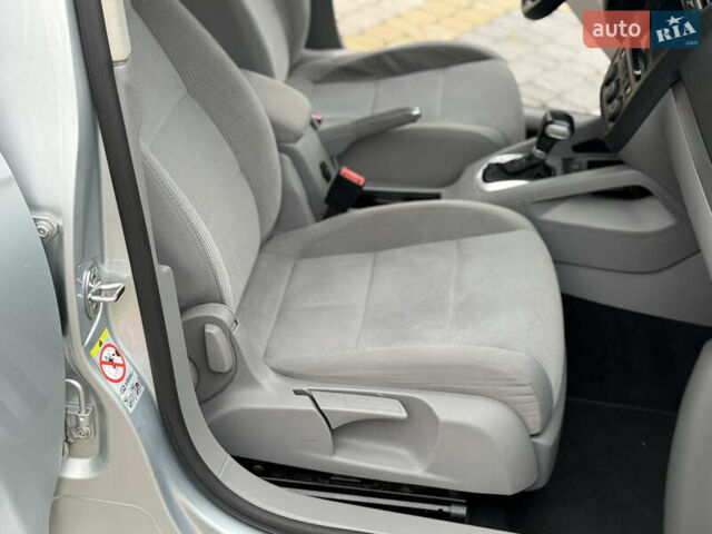 Серый Фольксваген Гольф, объемом двигателя 1.4 л и пробегом 206 тыс. км за 6150 $, фото 39 на Automoto.ua