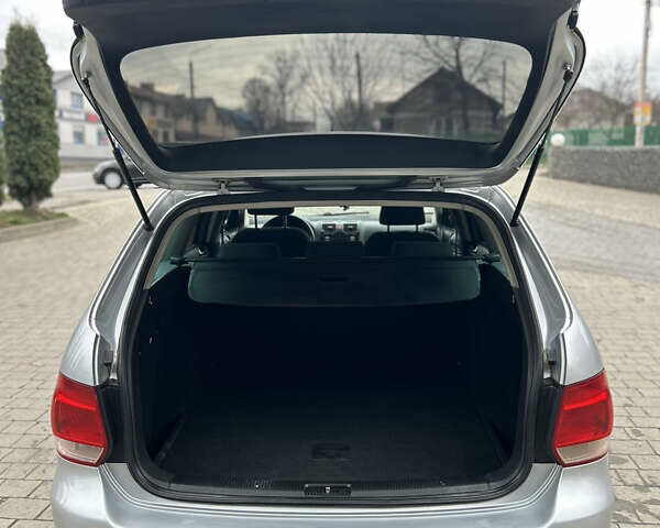 Сірий Фольксваген Гольф, об'ємом двигуна 1.9 л та пробігом 324 тис. км за 5700 $, фото 23 на Automoto.ua