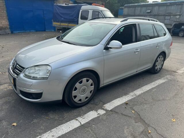 Серый Фольксваген Гольф, объемом двигателя 1.9 л и пробегом 304 тыс. км за 3742 $, фото 2 на Automoto.ua