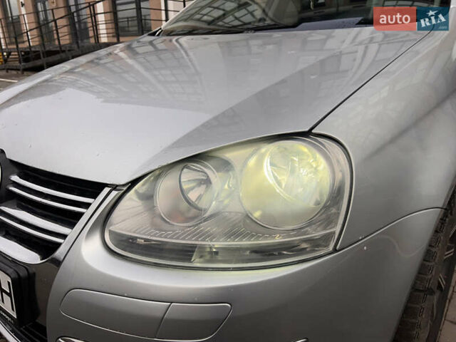 Серый Фольксваген Гольф, объемом двигателя 2 л и пробегом 230 тыс. км за 6200 $, фото 14 на Automoto.ua