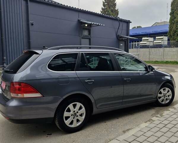 Серый Фольксваген Гольф, объемом двигателя 0 л и пробегом 217 тыс. км за 7500 $, фото 12 на Automoto.ua