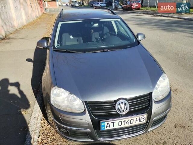 Серый Фольксваген Гольф, объемом двигателя 1.4 л и пробегом 167 тыс. км за 6400 $, фото 3 на Automoto.ua