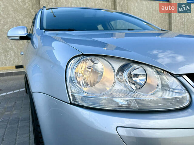 Сірий Фольксваген Гольф, об'ємом двигуна 1.4 л та пробігом 206 тис. км за 6900 $, фото 17 на Automoto.ua