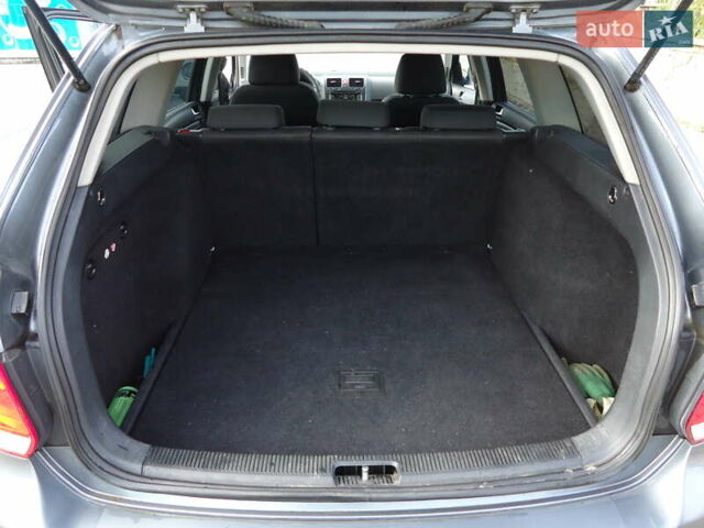 Серый Фольксваген Гольф, объемом двигателя 1.9 л и пробегом 290 тыс. км за 5600 $, фото 20 на Automoto.ua