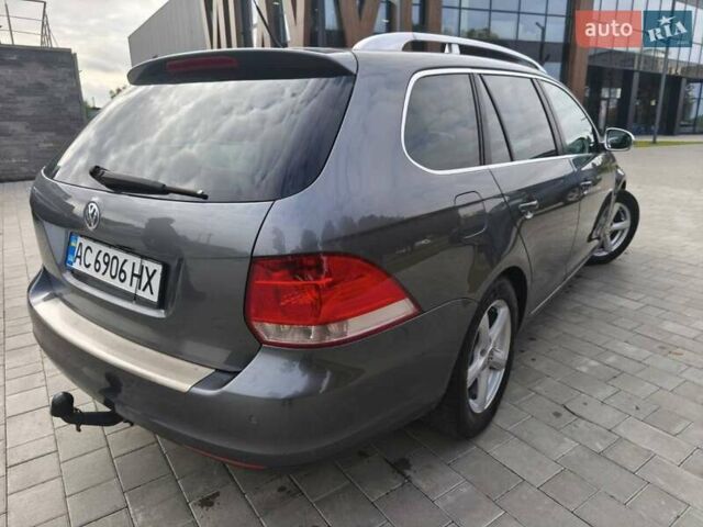 Серый Фольксваген Гольф, объемом двигателя 1.39 л и пробегом 219 тыс. км за 6500 $, фото 4 на Automoto.ua