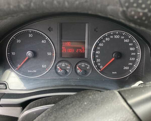 Сірий Фольксваген Гольф, об'ємом двигуна 1.9 л та пробігом 290 тис. км за 6500 $, фото 3 на Automoto.ua