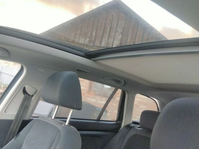 Серый Фольксваген Гольф, объемом двигателя 1.4 л и пробегом 255 тыс. км за 5400 $, фото 3 на Automoto.ua