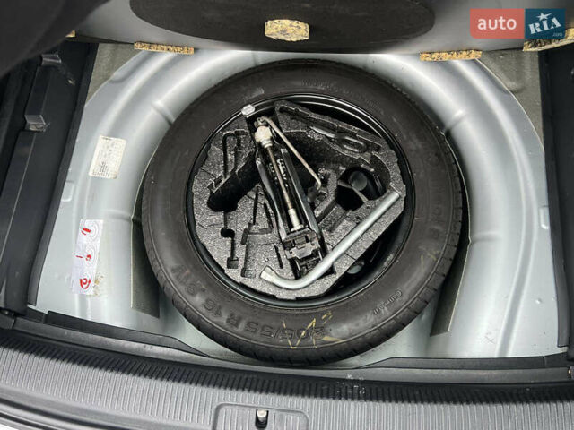 Серый Фольксваген Гольф, объемом двигателя 0 л и пробегом 236 тыс. км за 5800 $, фото 34 на Automoto.ua