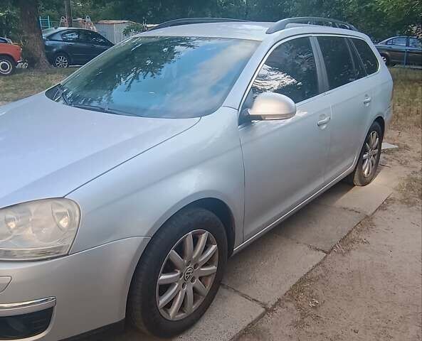 Сірий Фольксваген Гольф, об'ємом двигуна 1.39 л та пробігом 217 тис. км за 7600 $, фото 6 на Automoto.ua