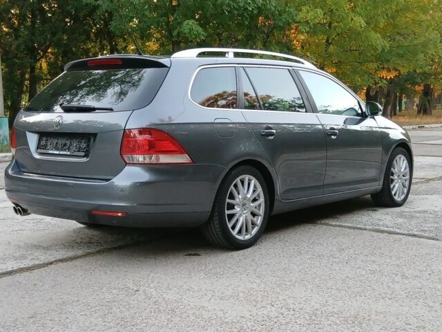 Фольксваген Гольф 2008 в Днепре (Днепропетровске) на Automoto.ua Серый Фольксваген Гольф, объемом двигателя 0 л и пробегом 192 тыс. км за 7800 $, фото 5 на Automoto.ua