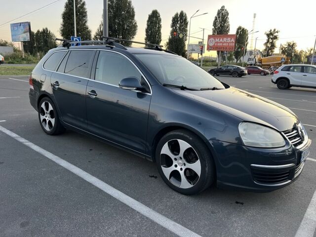 Серый Фольксваген Гольф, объемом двигателя 1.4 л и пробегом 257 тыс. км за 5999 $, фото 4 на Automoto.ua