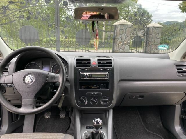 Серый Фольксваген Гольф, объемом двигателя 1.9 л и пробегом 261 тыс. км за 6350 $, фото 7 на Automoto.ua