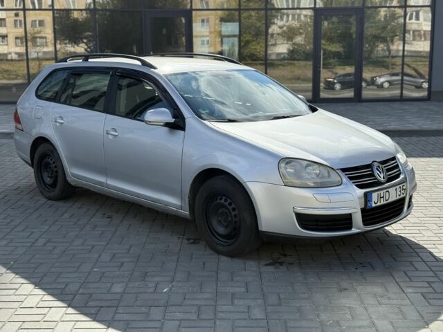 Серый Фольксваген Гольф, объемом двигателя 1.9 л и пробегом 320 тыс. км за 2299 $, фото 1 на Automoto.ua