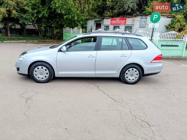 Серый Фольксваген Гольф, объемом двигателя 1.6 л и пробегом 210 тыс. км за 6699 $, фото 7 на Automoto.ua