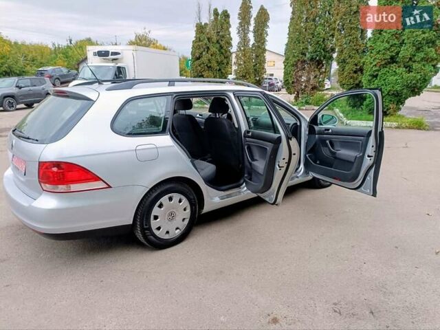 Серый Фольксваген Гольф, объемом двигателя 1.6 л и пробегом 210 тыс. км за 6699 $, фото 24 на Automoto.ua