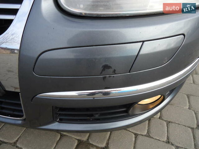 Серый Фольксваген Гольф, объемом двигателя 1.9 л и пробегом 290 тыс. км за 5600 $, фото 3 на Automoto.ua