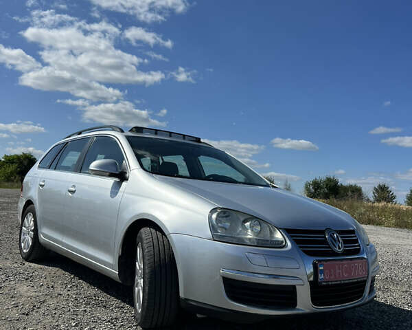 Серый Фольксваген Гольф, объемом двигателя 1.6 л и пробегом 220 тыс. км за 7300 $, фото 28 на Automoto.ua