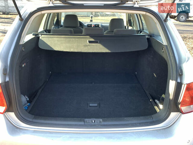 Серый Фольксваген Гольф, объемом двигателя 1.9 л и пробегом 257 тыс. км за 4276 $, фото 3 на Automoto.ua