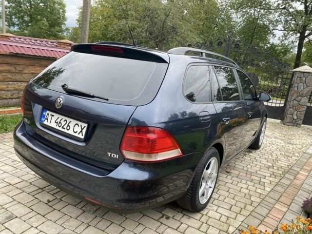 Серый Фольксваген Гольф, объемом двигателя 1.9 л и пробегом 261 тыс. км за 6350 $, фото 5 на Automoto.ua