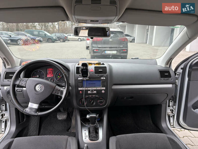 Серый Фольксваген Гольф, объемом двигателя 1.9 л и пробегом 198 тыс. км за 6700 $, фото 23 на Automoto.ua