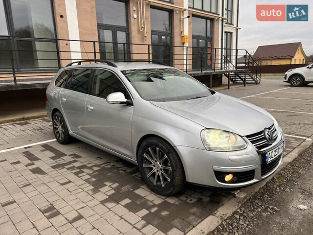 Серый Фольксваген Гольф, объемом двигателя 2 л и пробегом 230 тыс. км за 6200 $, фото 5 на Automoto.ua